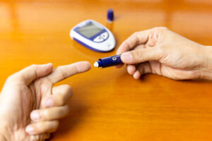 健診結果が正常でも安心できない？「血糖値スパイク」セルフチェック表